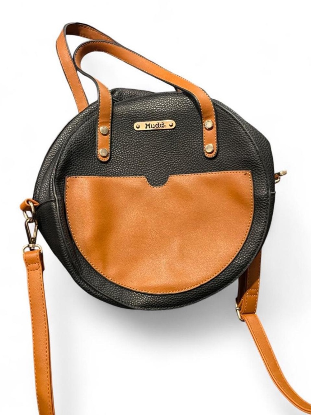 Vintage Mudd Round Black & Tan crossbody bag, zip close, detachable strap